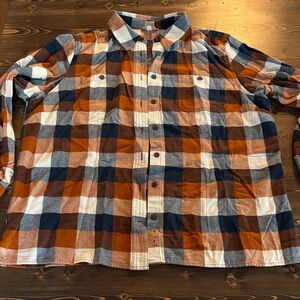 Duluth Trading Co Plaid Shirt in Brown and Blue